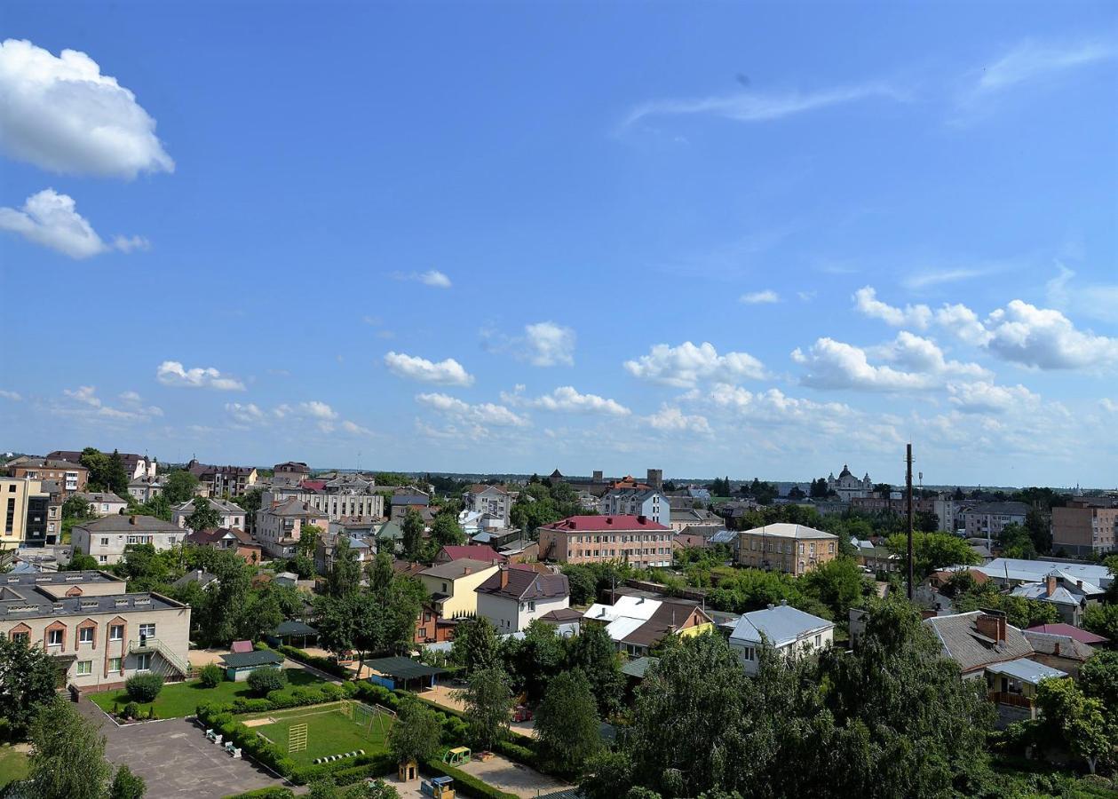Луцьк Готель Світязь Lutsʼk Exterior foto